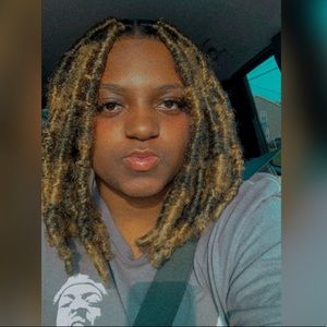 Meet your Posher, Jasmyn